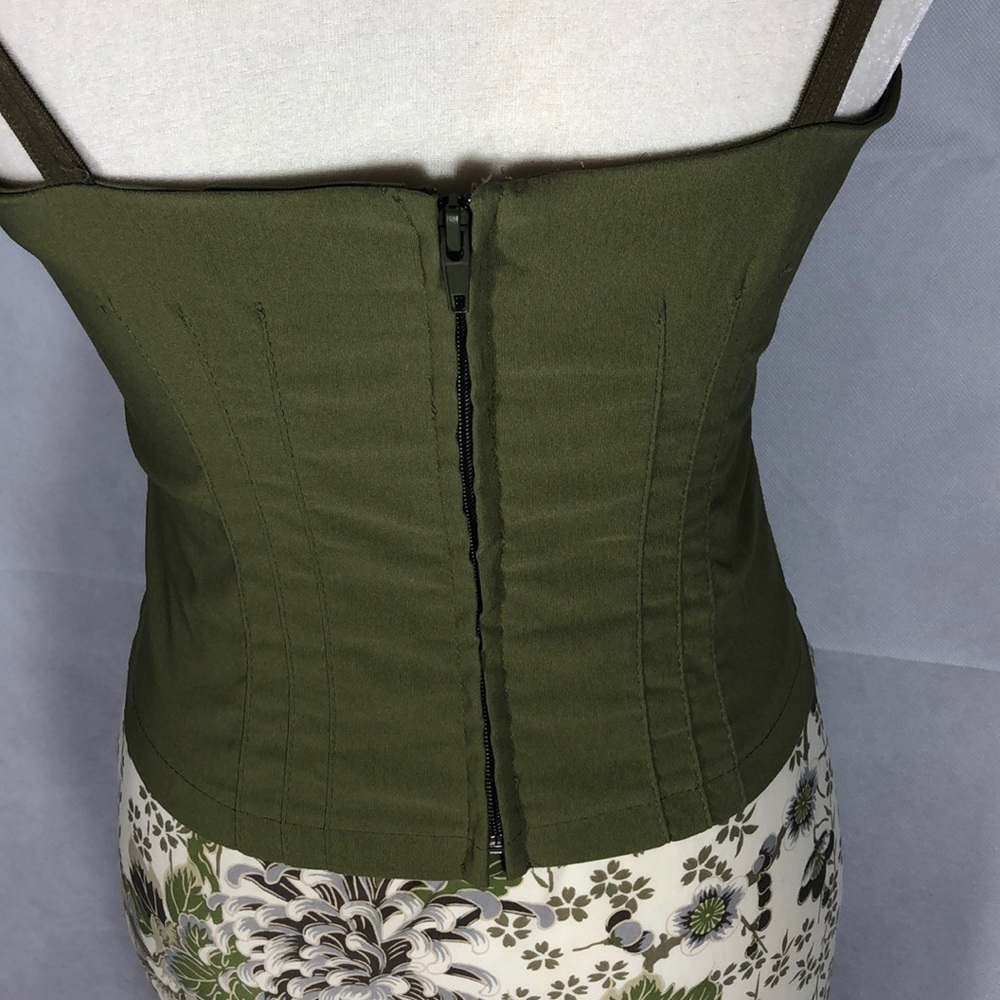 SOLD  = Top , Size S , Skirt , Size S . - Picture 6 of 8